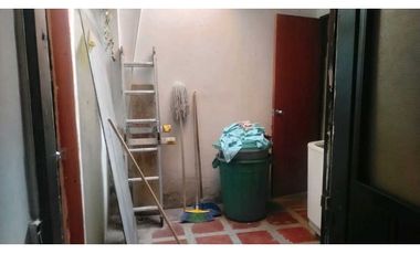 Casa amplia uso comercial uso familiar sector Alcazares- 005K