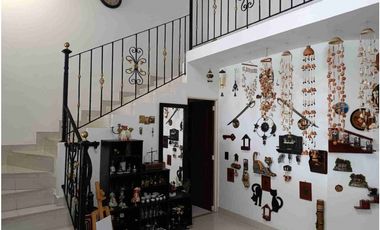 FUSAGASUG CASA EN VENTA 200M2