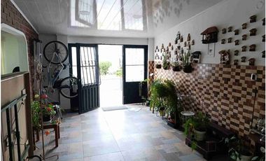 FUSAGASUG CASA EN VENTA 200M2