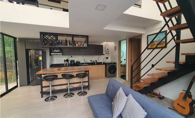 CASA CAMPESTRE PARA LA VENTA EN LA VEREDA SANTA BARBARA RIONEGRO