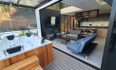 CASA CAMPESTRE PARA LA VENTA EN LA VEREDA SANTA BARBARA RIONEGRO