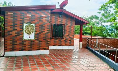 VENTA DE CASA FINCA INDEPENDIENTE EN AMAG - 2 CASAS