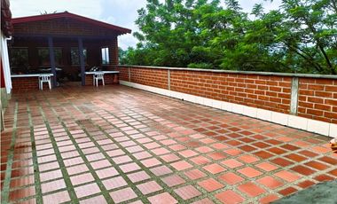 VENTA DE CASA FINCA INDEPENDIENTE EN AMAG - 2 CASAS