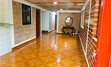 VENTA DE CASA FINCA INDEPENDIENTE EN AMAG - 2 CASAS