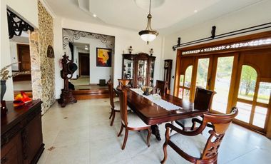 Casa en Venta en Sabaneta