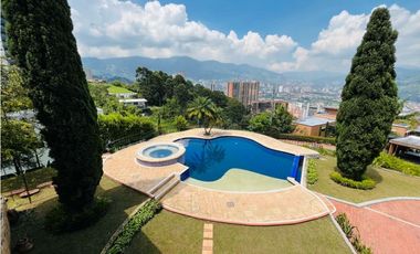 Casa en Venta en Sabaneta