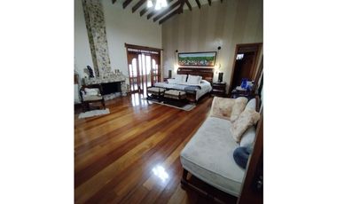 Casa en Venta en Sabaneta