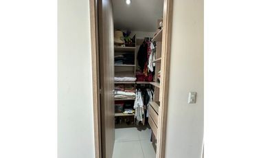 APARTAMENTO EN VENTA EN PORTAL DE GENOVÉS. 3 HABITACIONES