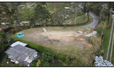 LOTE EN LA VIA A SAN VICENTE Y CON GRAN VISTA