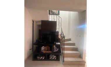 Casa en Renta Amueblada en Santa Fe Xochitepec Alberca y Vigilancia