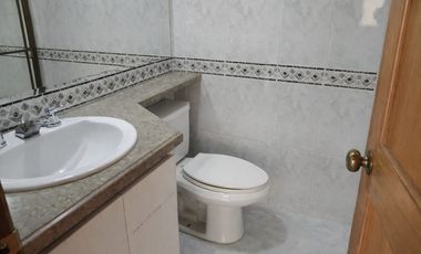 Venta de  Apartaestudio en Laureles cerca a la Parroquia Santa Teresita.(S)