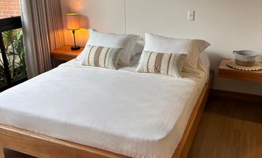 Se Arrienda Hermoso Apartamento Amoblado En El Poblado
