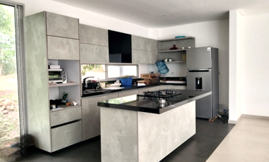 CASA CAMPESTRE - LA MESA VEREDA TRINIDAD