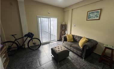 VENTA PH 2 AMB C PATIO. AV. PIEDRA BUENA 4300, VILLA LUGANO. CABA