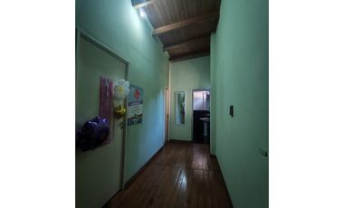 CASA EN ITAEMBE MINI ZONA AV 131 Y 200