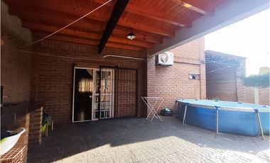 CASA EN ITAEMBE MINI ZONA AV 131 Y 200