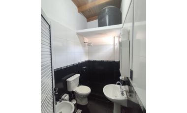 CASA EN ITAEMBE MINI ZONA AV 131 Y 200