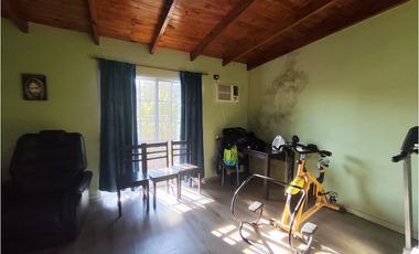 CASA EN ITAEMBE MINI ZONA AV 131 Y 200