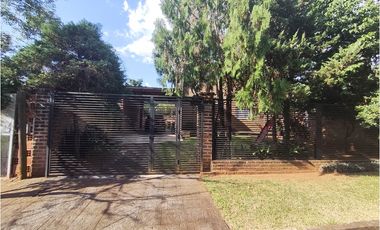 CASA EN ITAEMBE MINI ZONA AV 131 Y 200