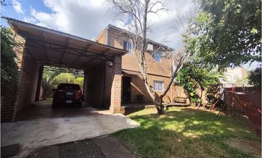 CASA EN ITAEMBE MINI ZONA AV 131 Y 200