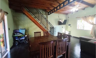 CASA EN ITAEMBE MINI ZONA AV 131 Y 200