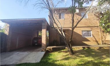 CASA EN ITAEMBE MINI ZONA AV 131 Y 200