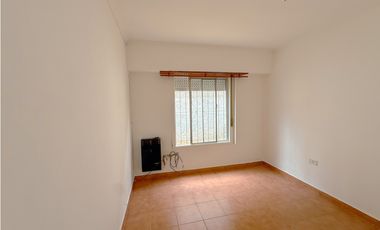 EN VENTA DEPARTAMENTO SEMICENTRICO - TANDIL