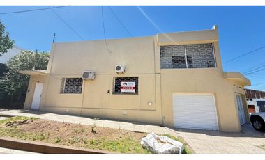 Casa con gran ubicacion a la venta