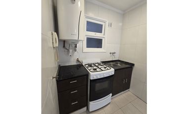 Venta dpto. 1 ambiente a la calle con Balcón