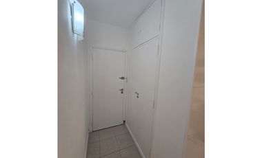 Venta dpto. 1 ambiente a la calle con Balcón