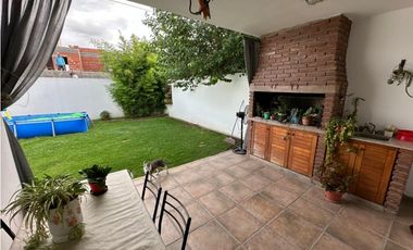 DUPLEX DOS DORMITORIOS - NVO POETA LUGONES - AV DAMIAN GARAT Nº 2700