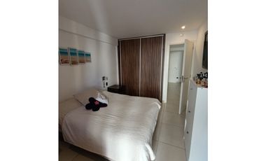 ALQUILER 24 MESES - Depto 4 amb, balcon a la calle, cochera - La Perla