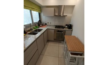 ALQUILER 24 MESES - Depto 4 amb, balcon a la calle, cochera - La Perla