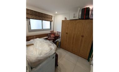 ALQUILER 24 MESES - Depto 4 amb, balcon a la calle, cochera - La Perla