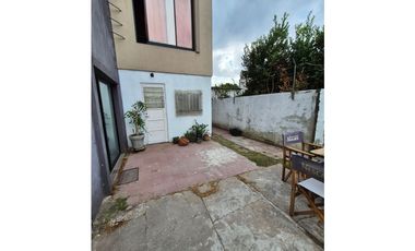 Casa 4 ambientes en Barrio Mundialista