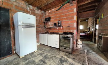 Casa 4 ambientes en Barrio Mundialista