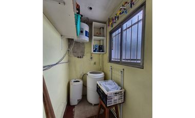 Casa 4 ambientes en Barrio Mundialista