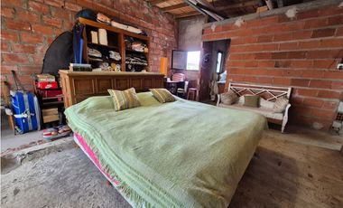 Casa 4 ambientes en Barrio Mundialista