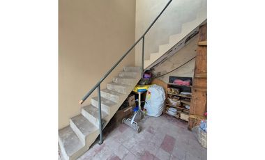 Casa 4 ambientes en Barrio Mundialista