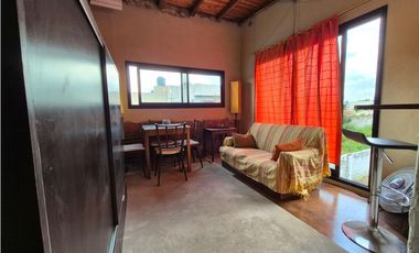 Casa 4 ambientes en Barrio Mundialista