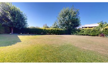 Casa de 9 Ambientes en Venta Barrio Cerrado Manzanares Chico Pilar