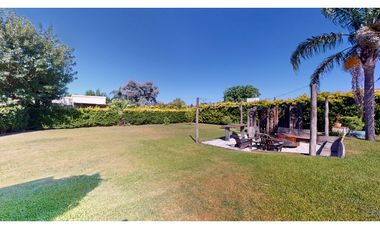 Casa de 9 Ambientes en Venta Barrio Cerrado Manzanares Chico Pilar