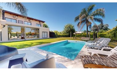 Casa de 9 Ambientes en Venta Barrio Cerrado Manzanares Chico Pilar