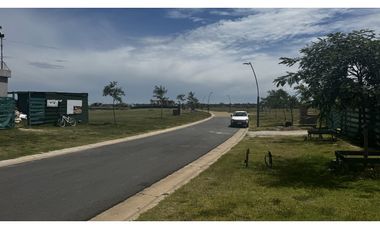 Venta de lote 650m2 en barrio Amarras - Puertos del Lago - Escobar