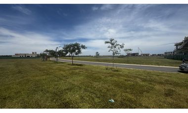 Venta de lote 650m2 en barrio Amarras - Puertos del Lago - Escobar