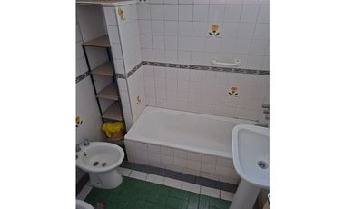 ZONA COLINAS; CHALECITO 3 AMBIENTES C/ JARDIN