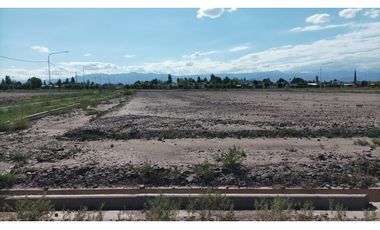 Lote en Barrio Personal de Agua y Energía