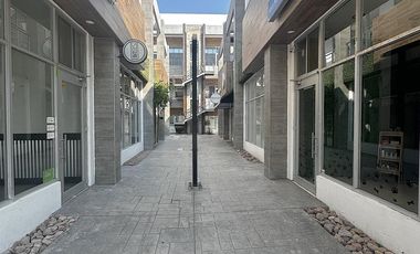 Venta de Local en Plaza Guadalupe, Gracha