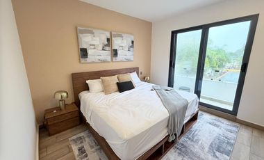 INVERSIÓN A MINUTOS DEL MAR. CASA DE 3 RECÁMARAS, 3 NIVELES, TERRAZA CON JACUZZI. PLAYA DEL CARMEN