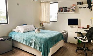 Casa equipada en Venta, en esquina ,privada con amenidades